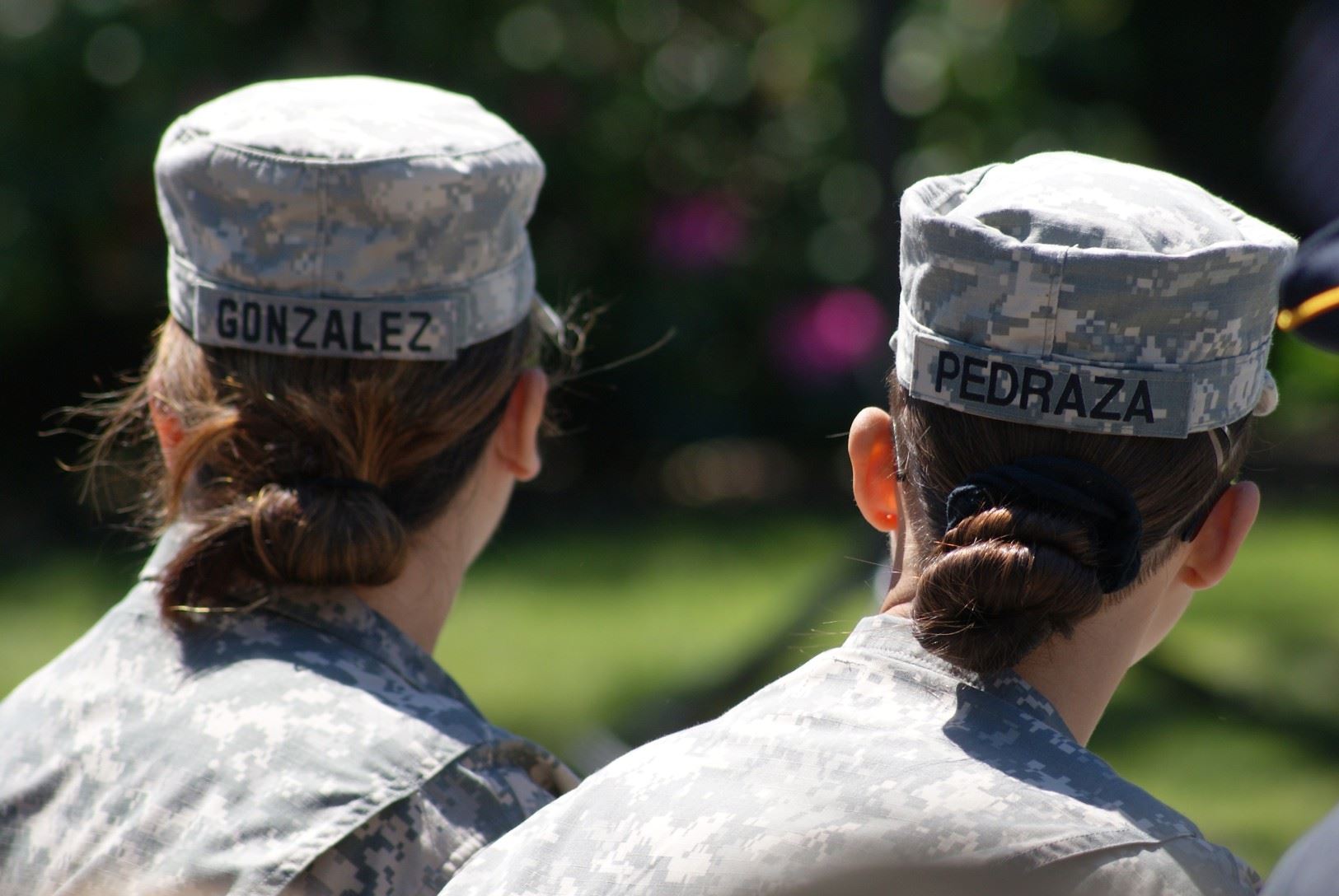 OIF Veterans (mother, daughter) enjoy the Generals